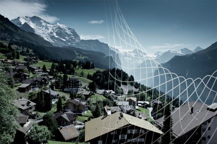 Über 2 Millionen FTTH Glasfaseranschlüsse für die Schweiz - Swiss Fibre Net, eine der führenden Schweizer Breitbandanbieterinnen, geht zusammen mit Salt und Sunrise in die Offensive