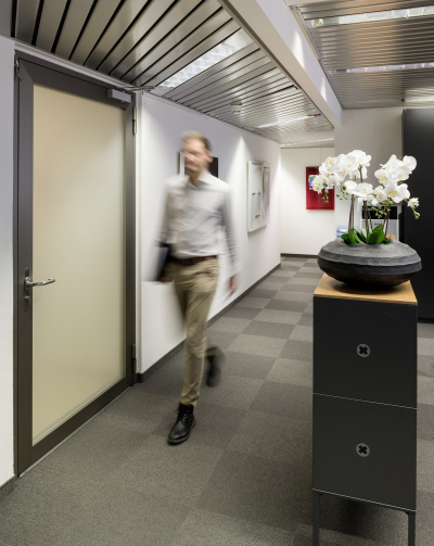 SwissLegal HPLAW ZUG
